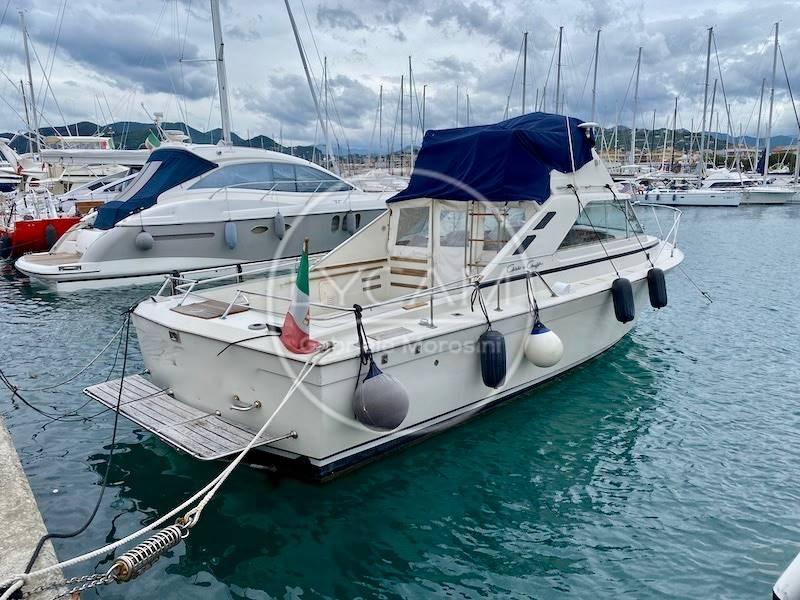 chris craft Commander sport