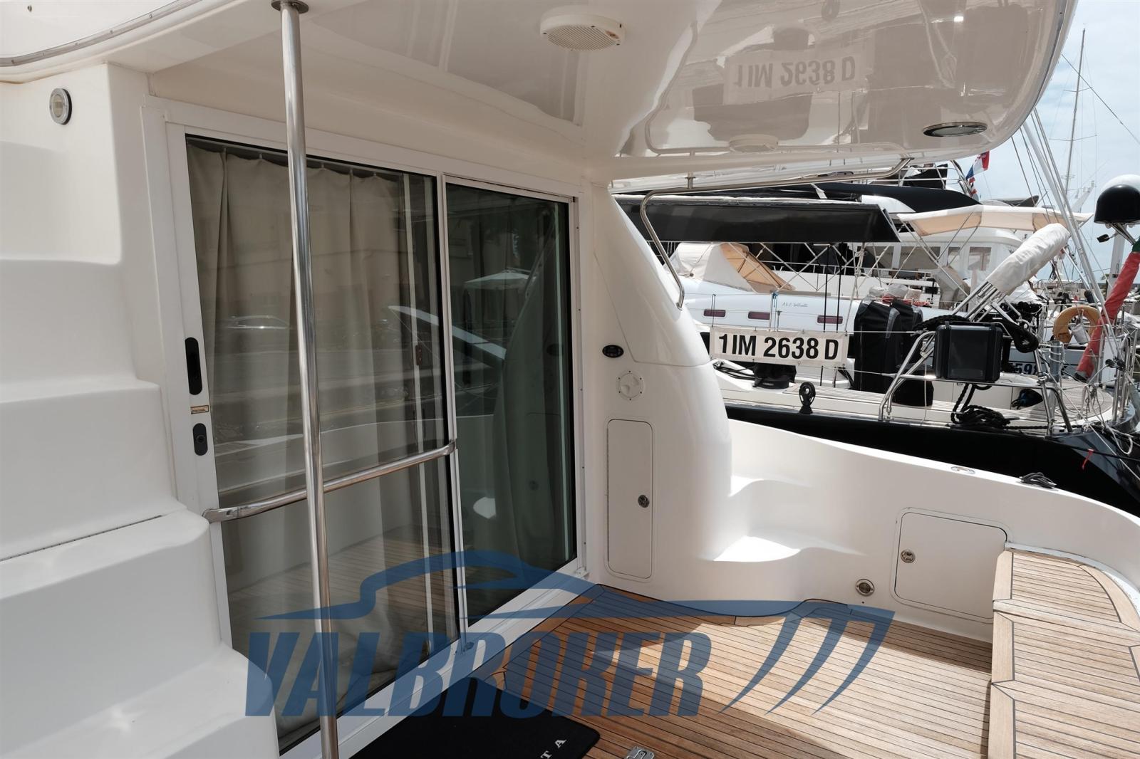 sea ray 480 sedan bridge