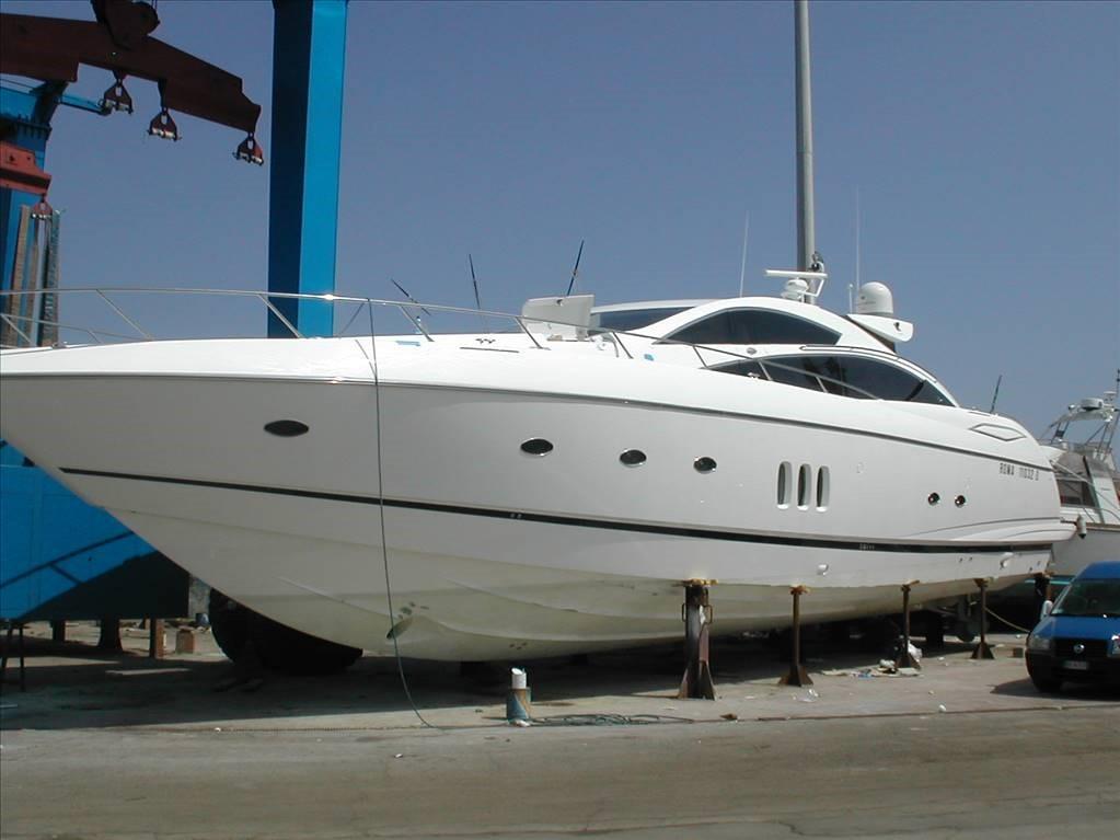 sunseeker Predator 82
