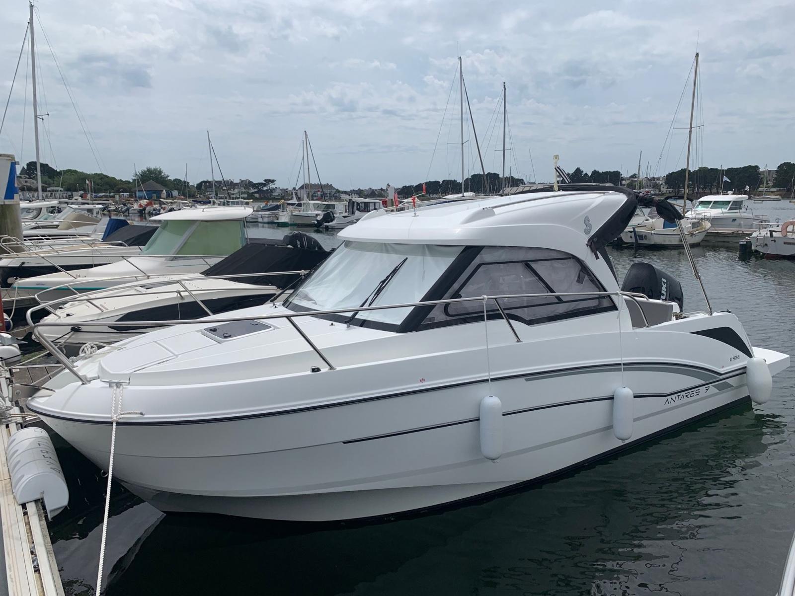 beneteau Antares 7 ob