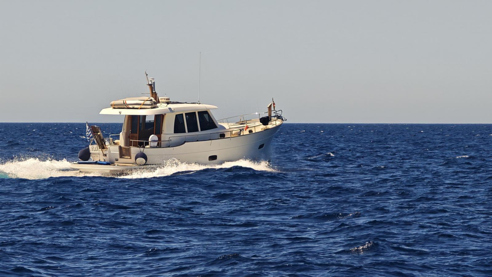 sasga yachts 42