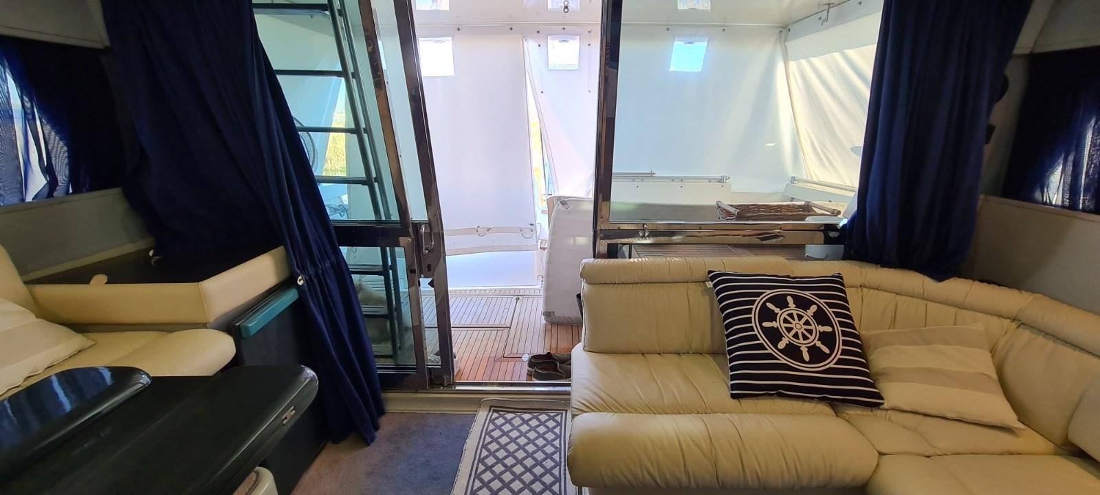 ferretti yachts Altura 46/49