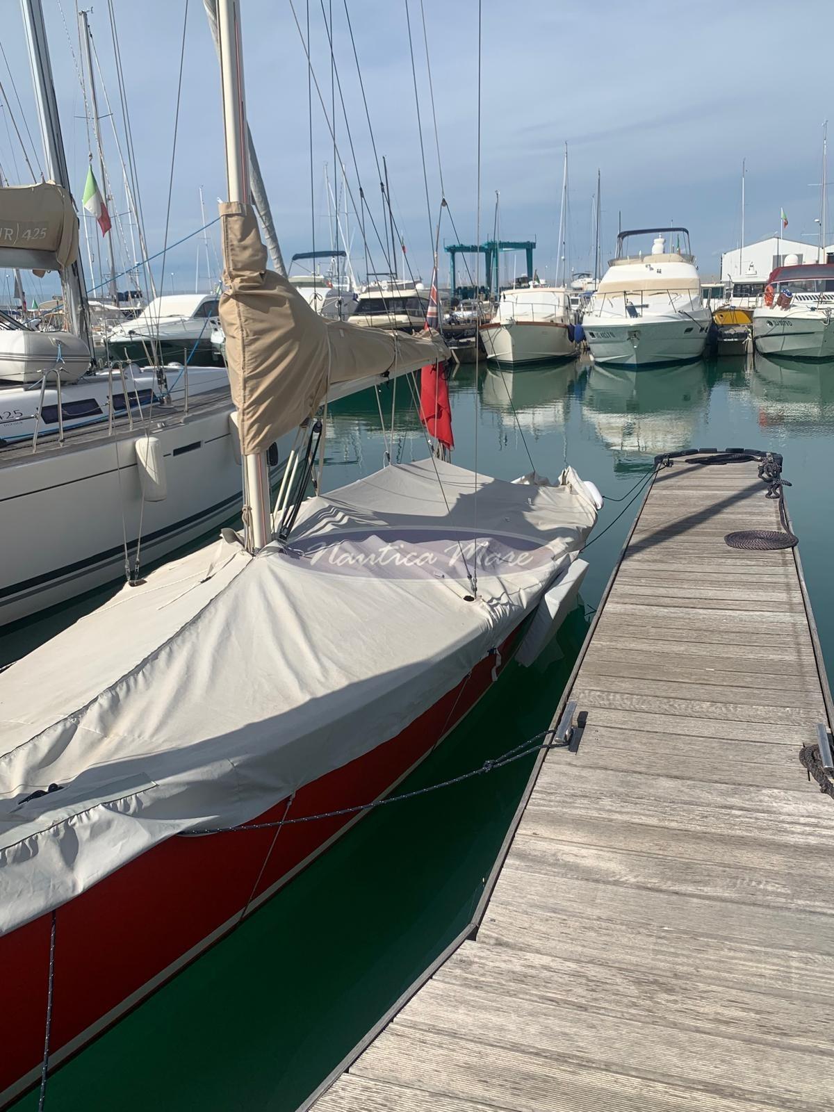 latitude 46 Tofinou 8