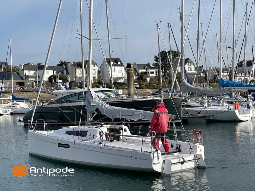 beneteau First 27