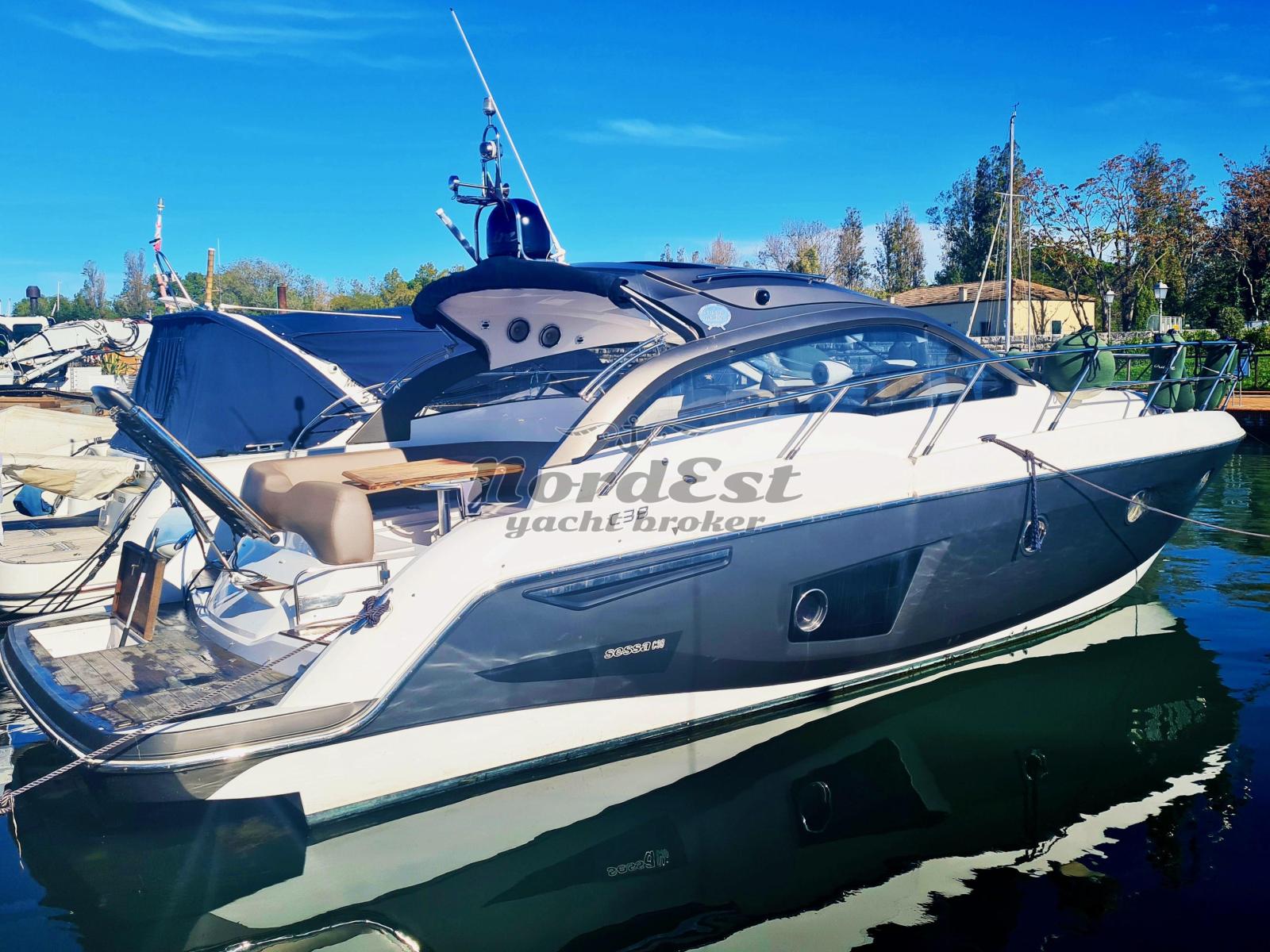 sessa C38 ht hard top