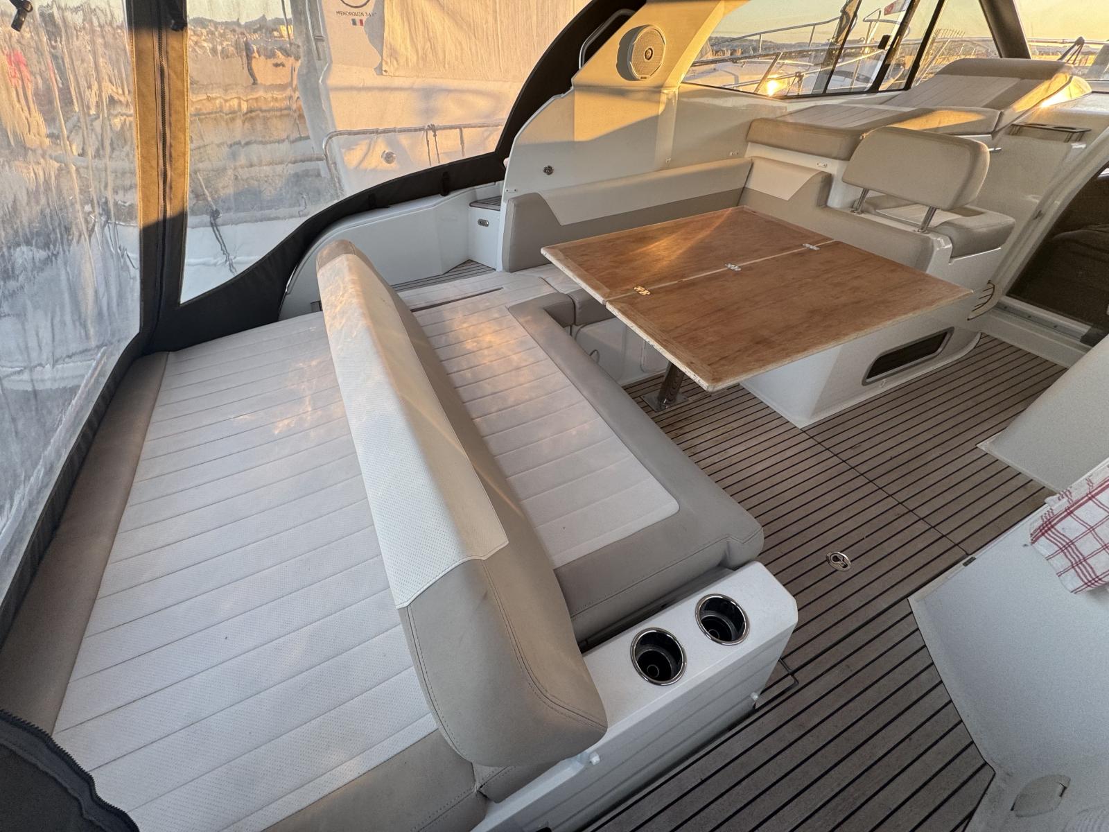 jeanneau Leader 36