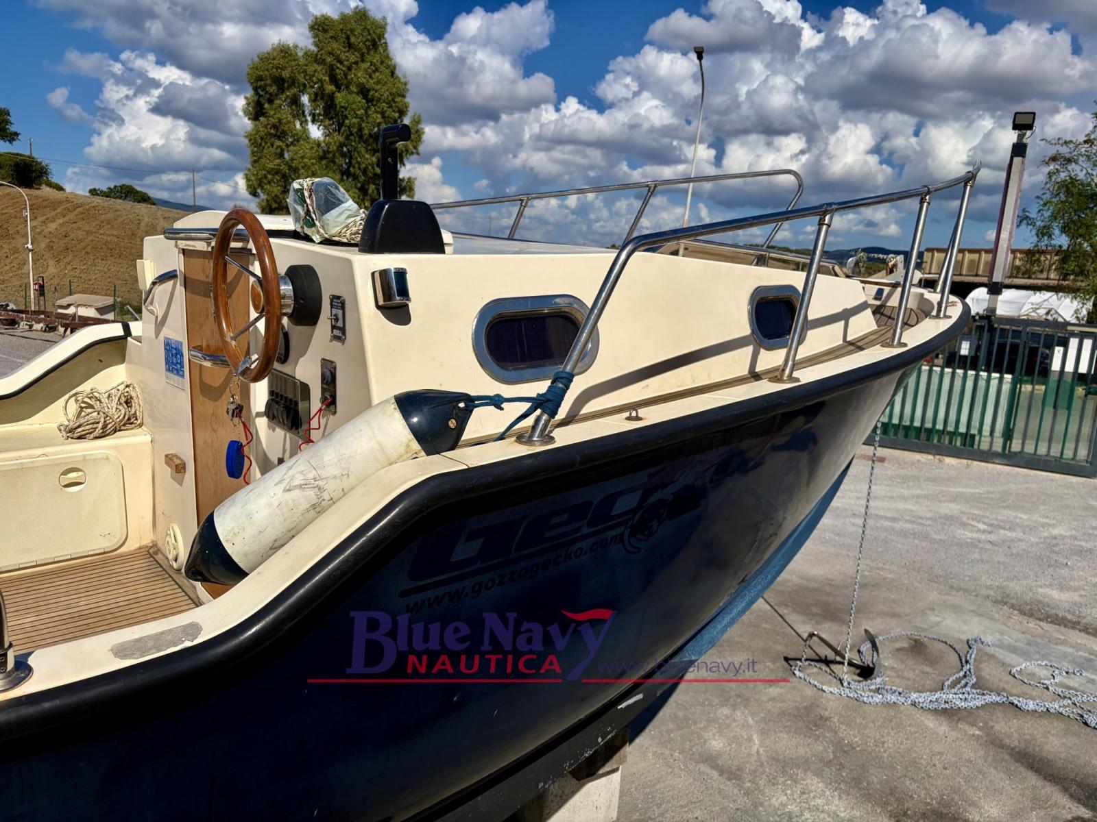 gecko Gozzo 730sx con selva 40cv-3 posti letto