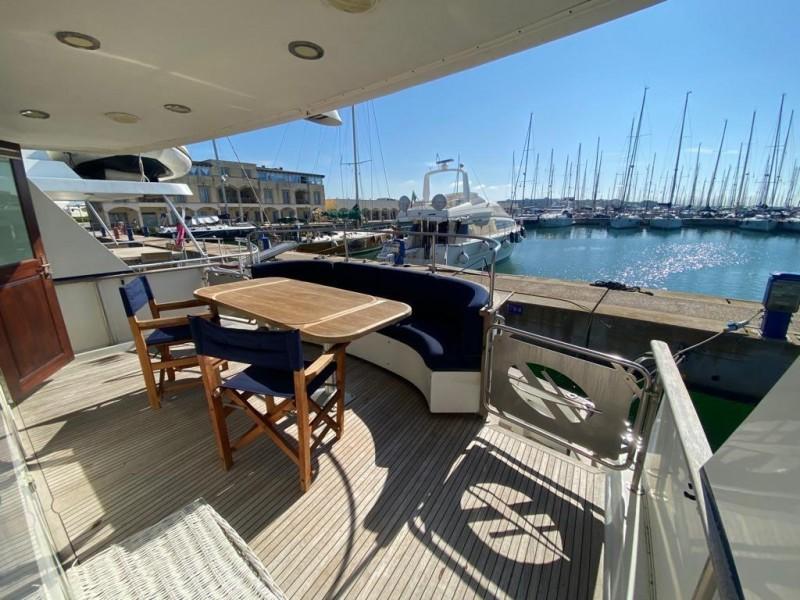 hatteras yachts Hatteras 70