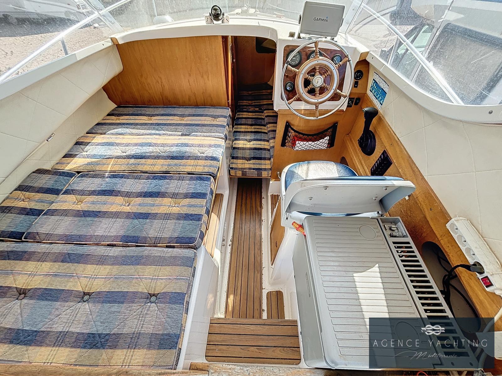 quicksilver 650 camping