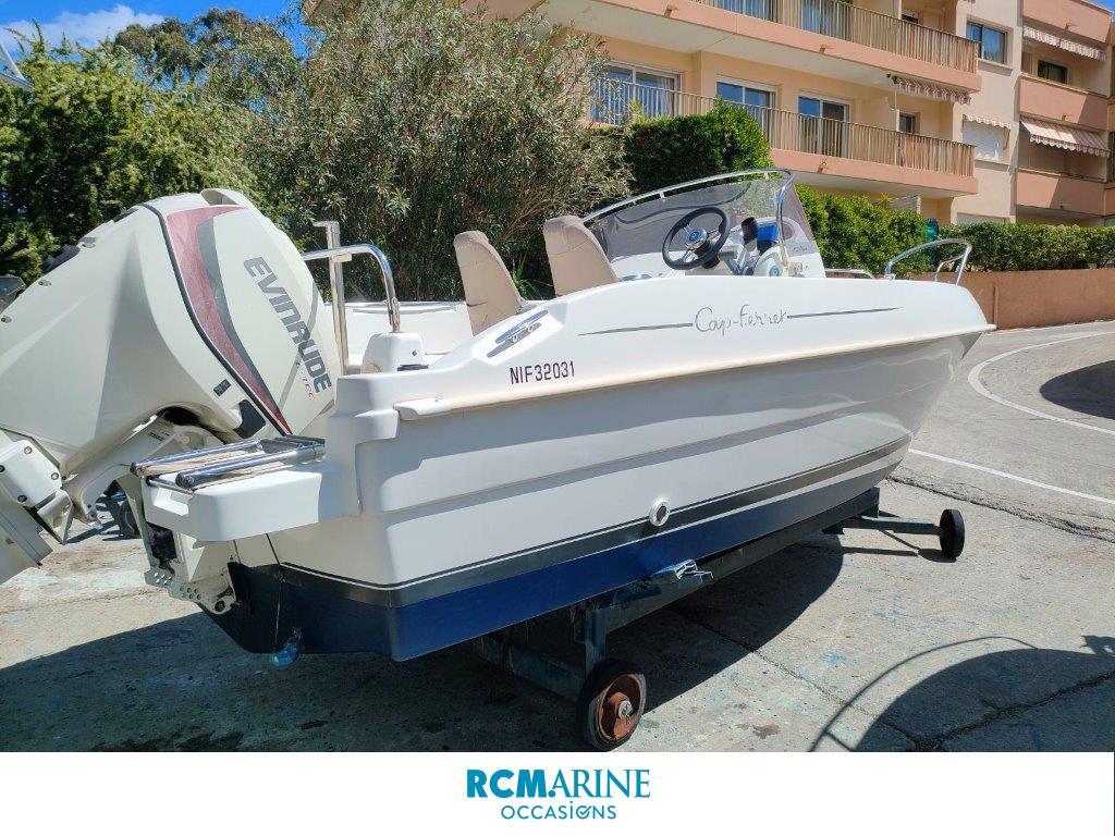 b2 marine B2 marine