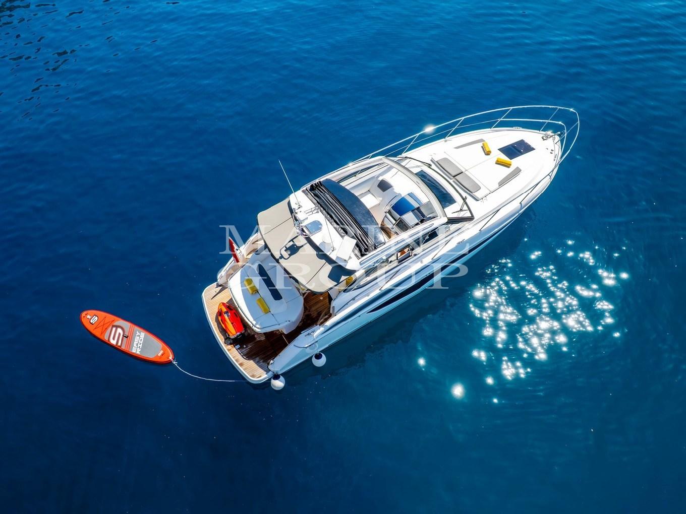 princess yachts V40