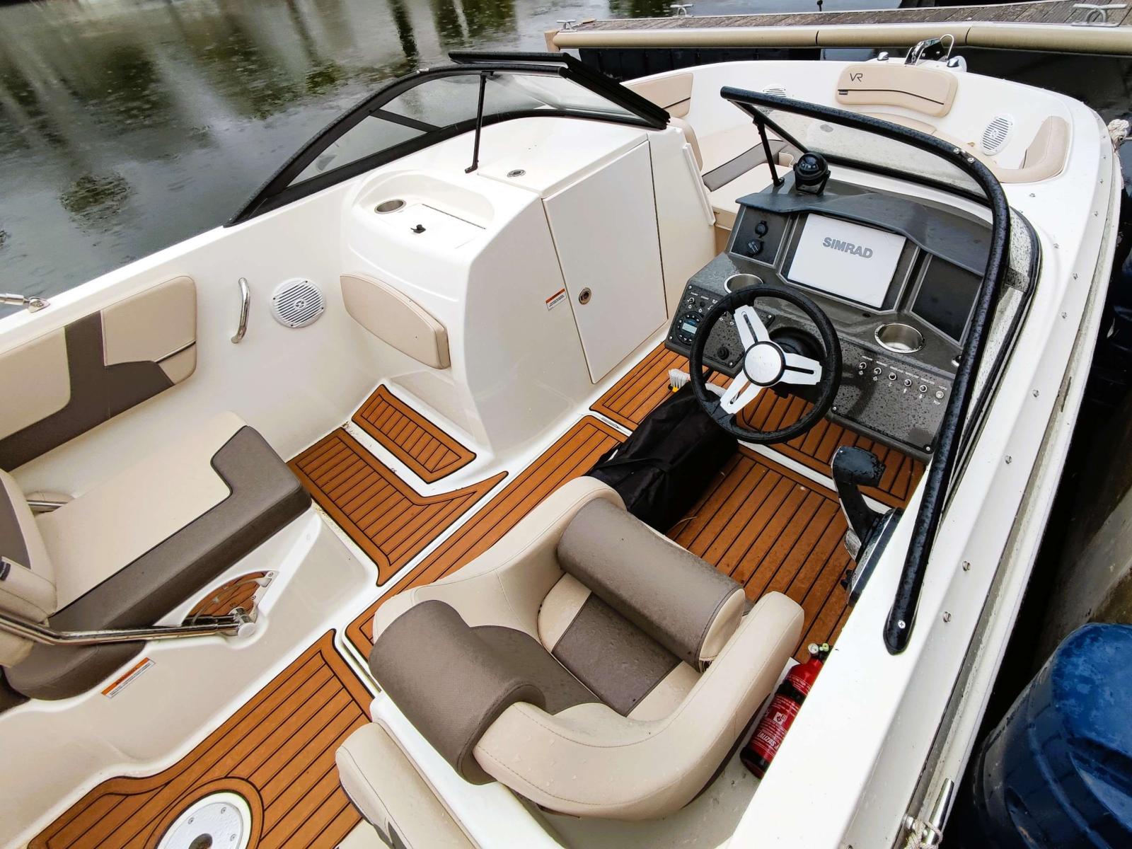 bayliner Vr6 bowrider ob