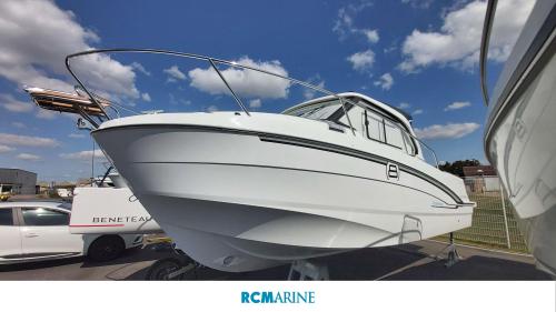 Beneteau antares 8 ob v2 fish