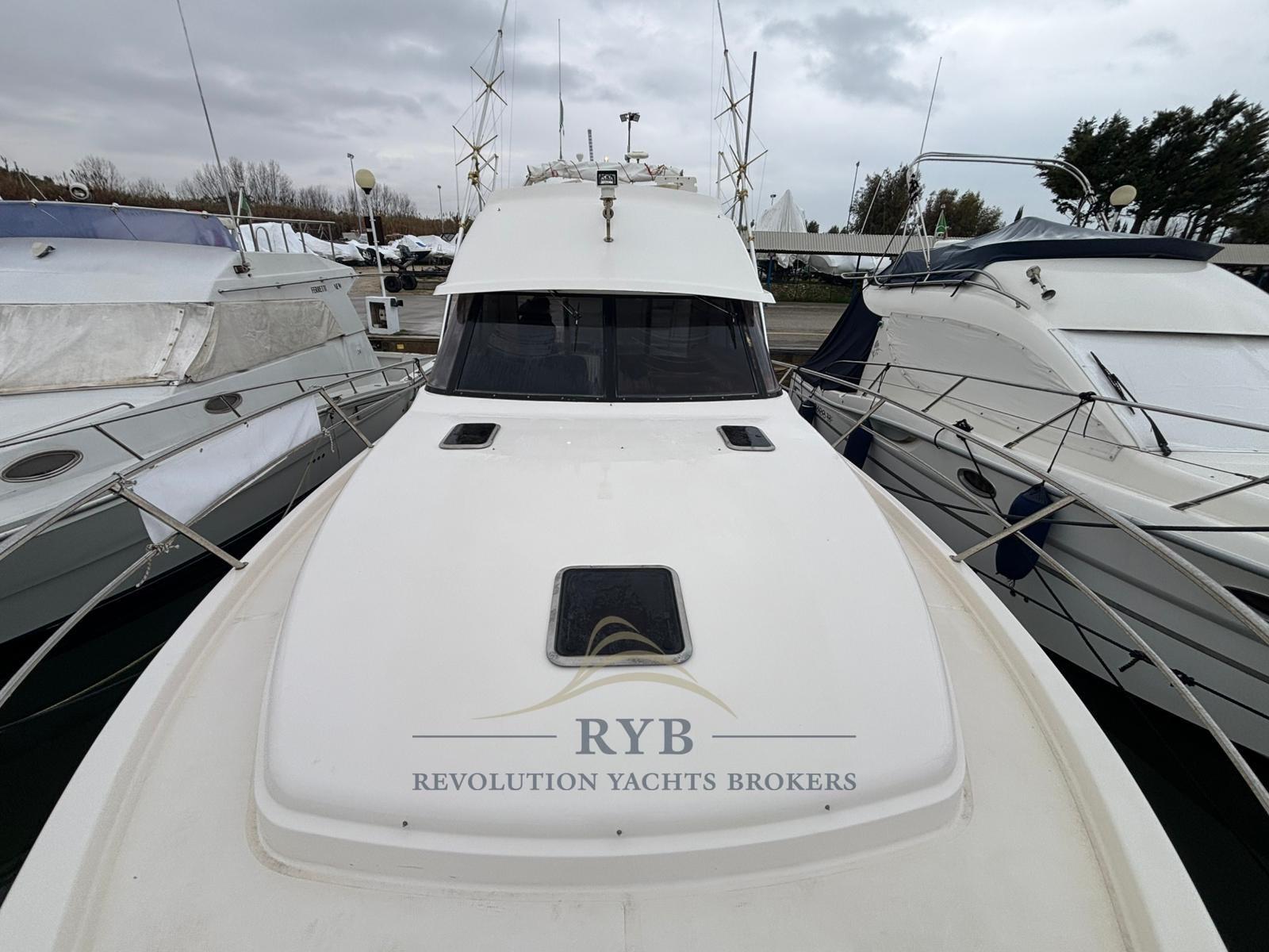 faeton 1180 moraga fly