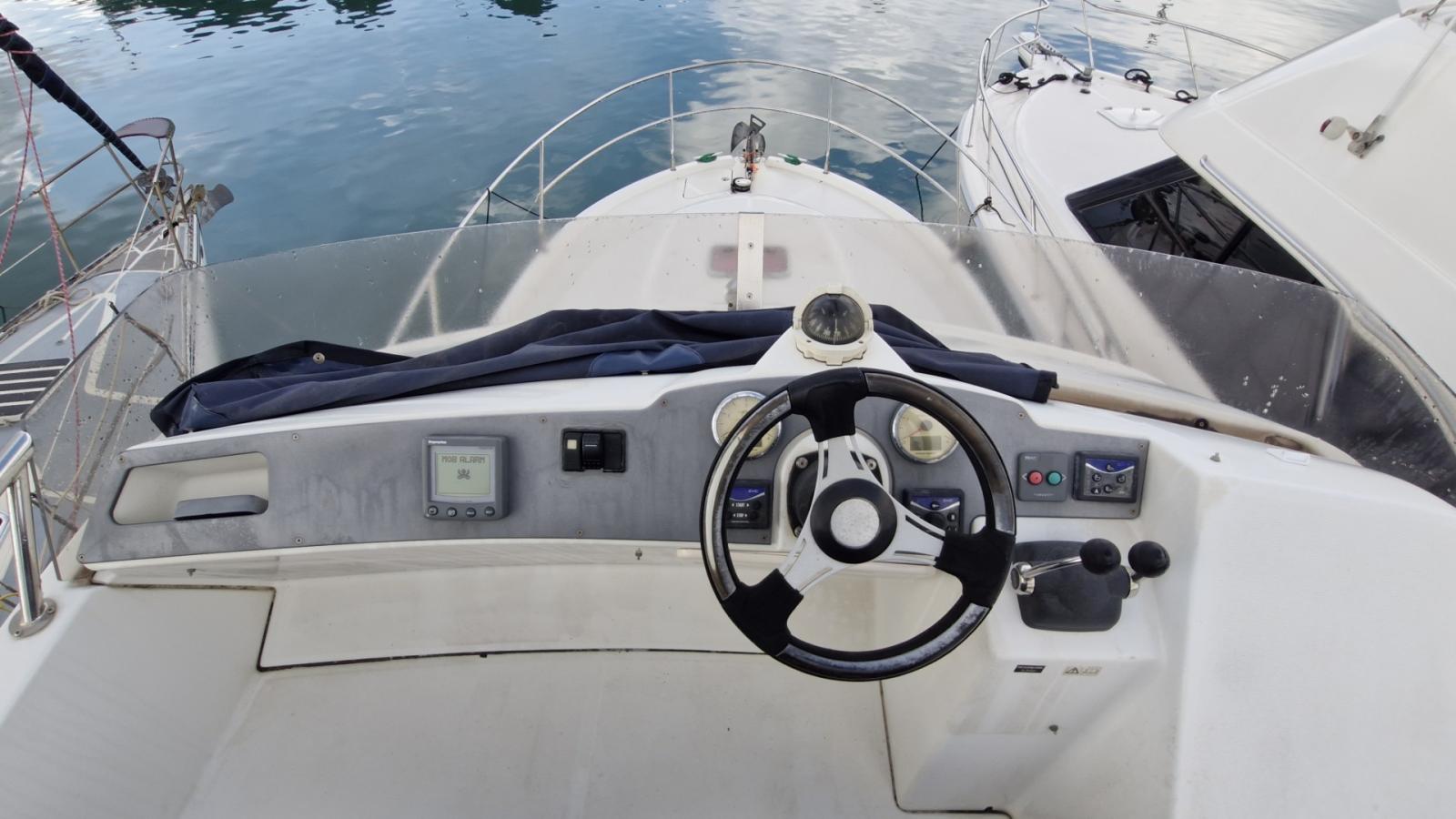 beneteau Antares 9.80