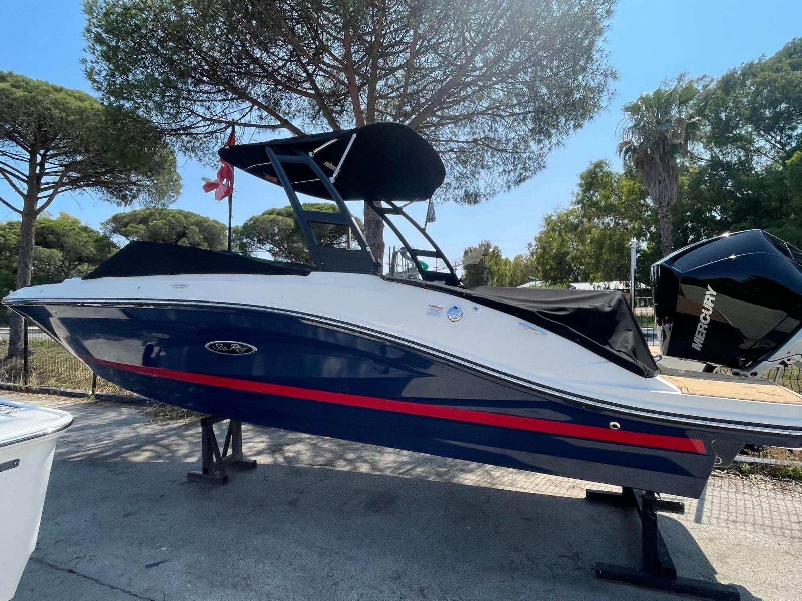 sea ray Spoe 230