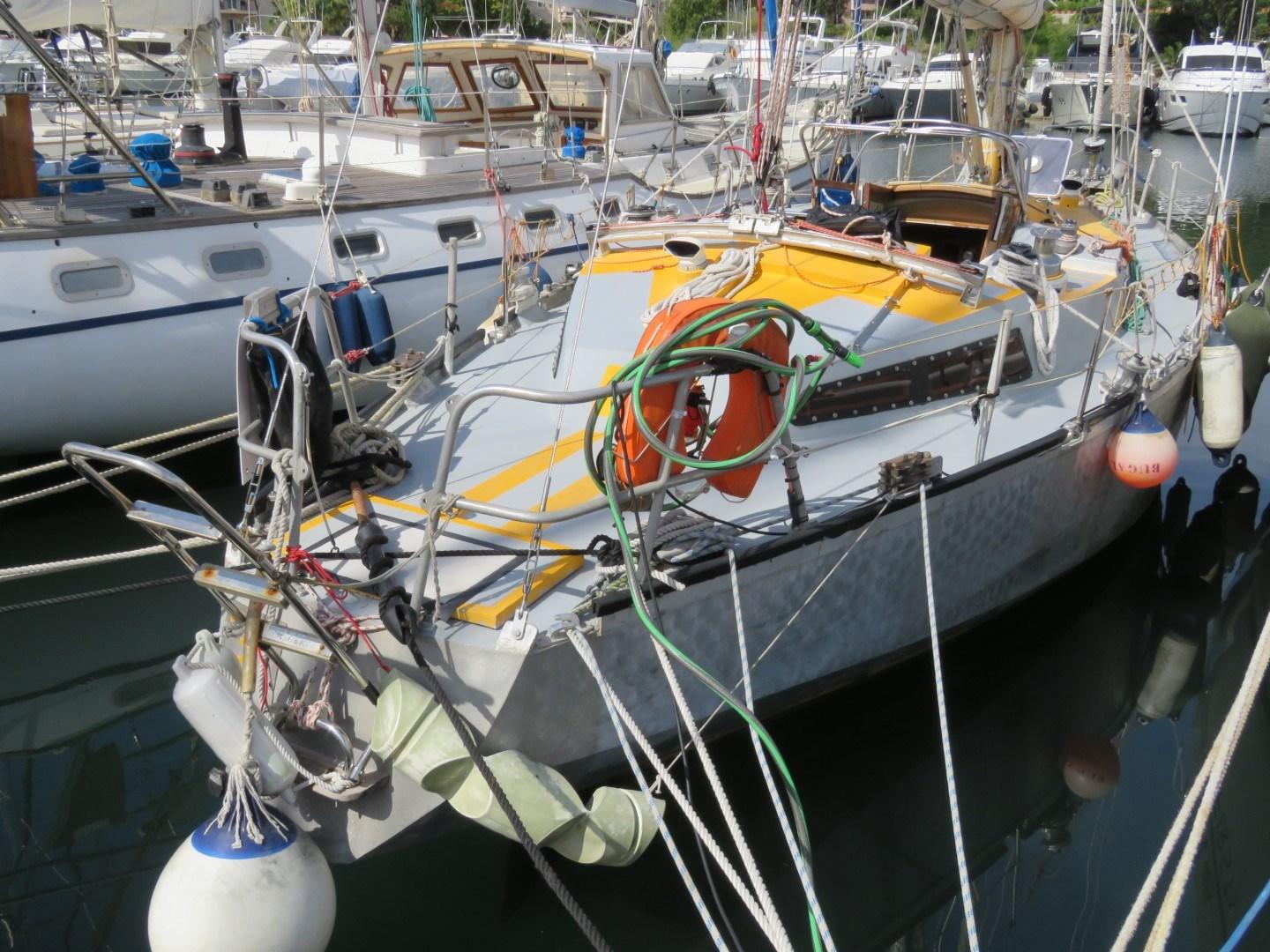 dumont Carval 43