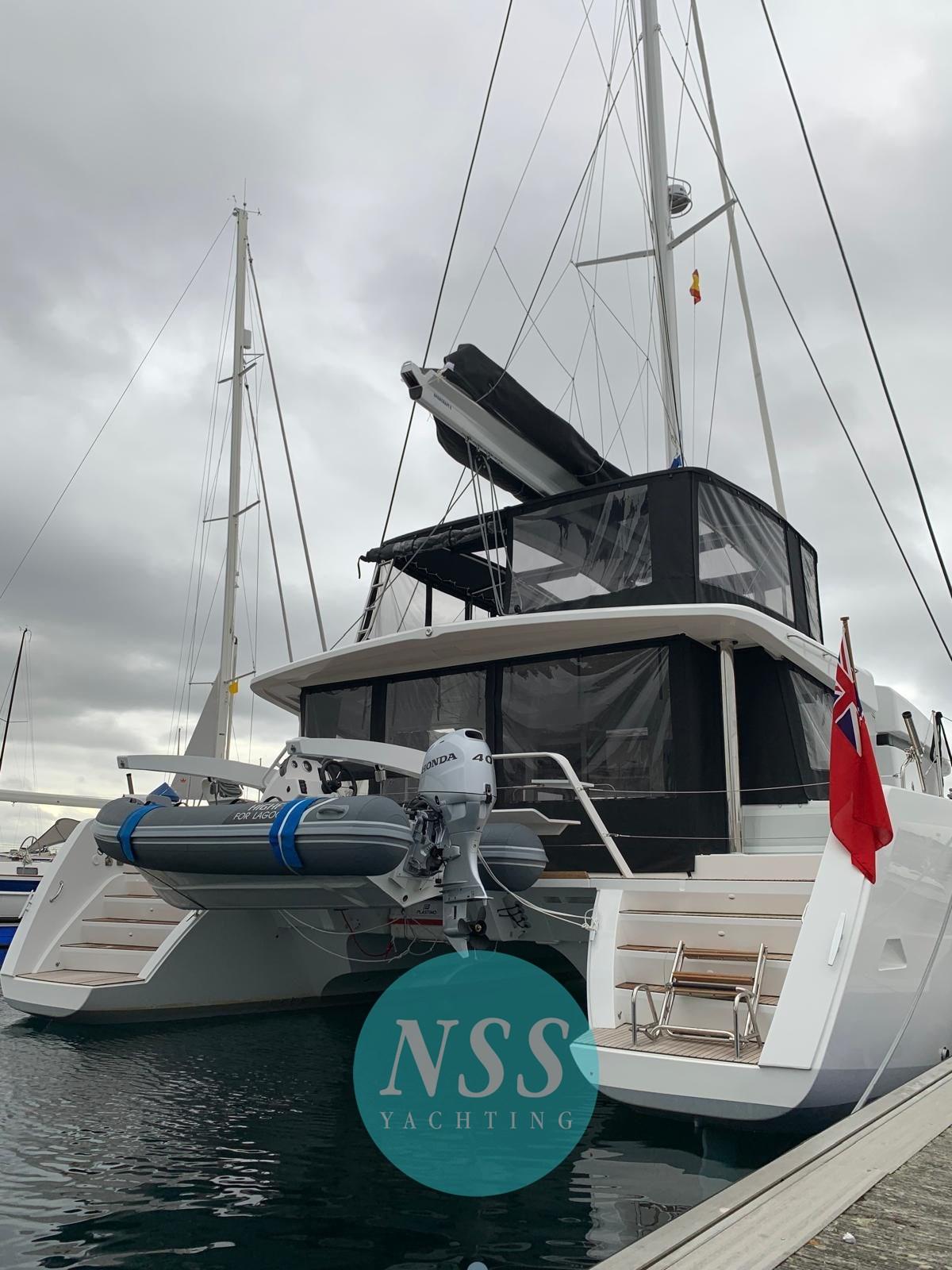 lagoon 52 fly