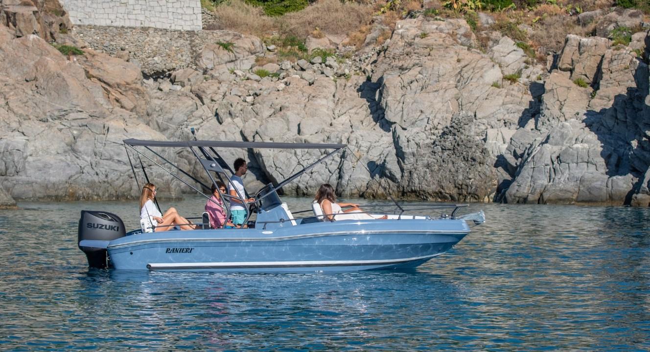 ranieri cantiere Ranieri azzurra