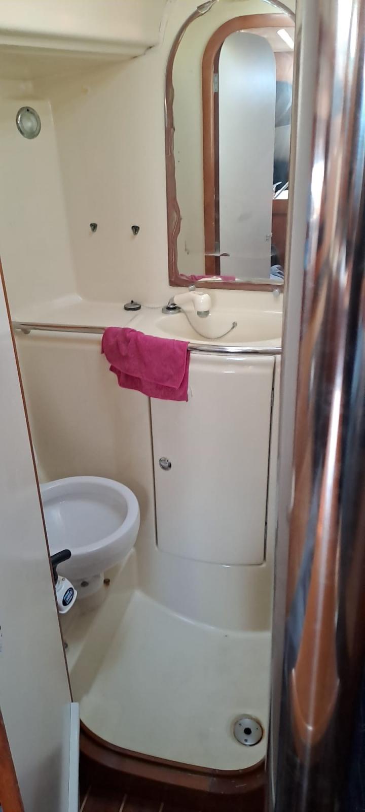 dufour 34 performance