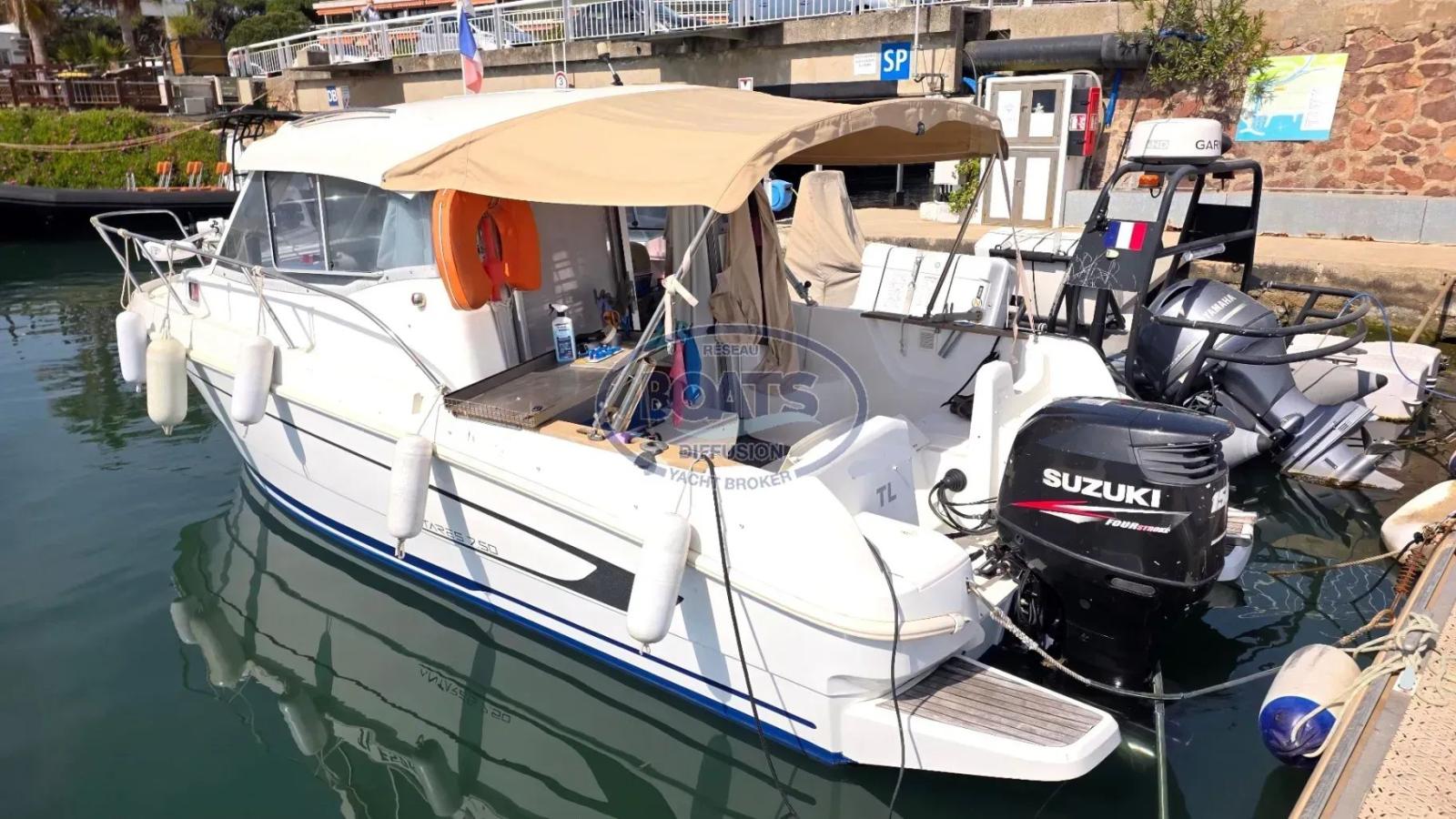 beneteau Antares 750 hb
