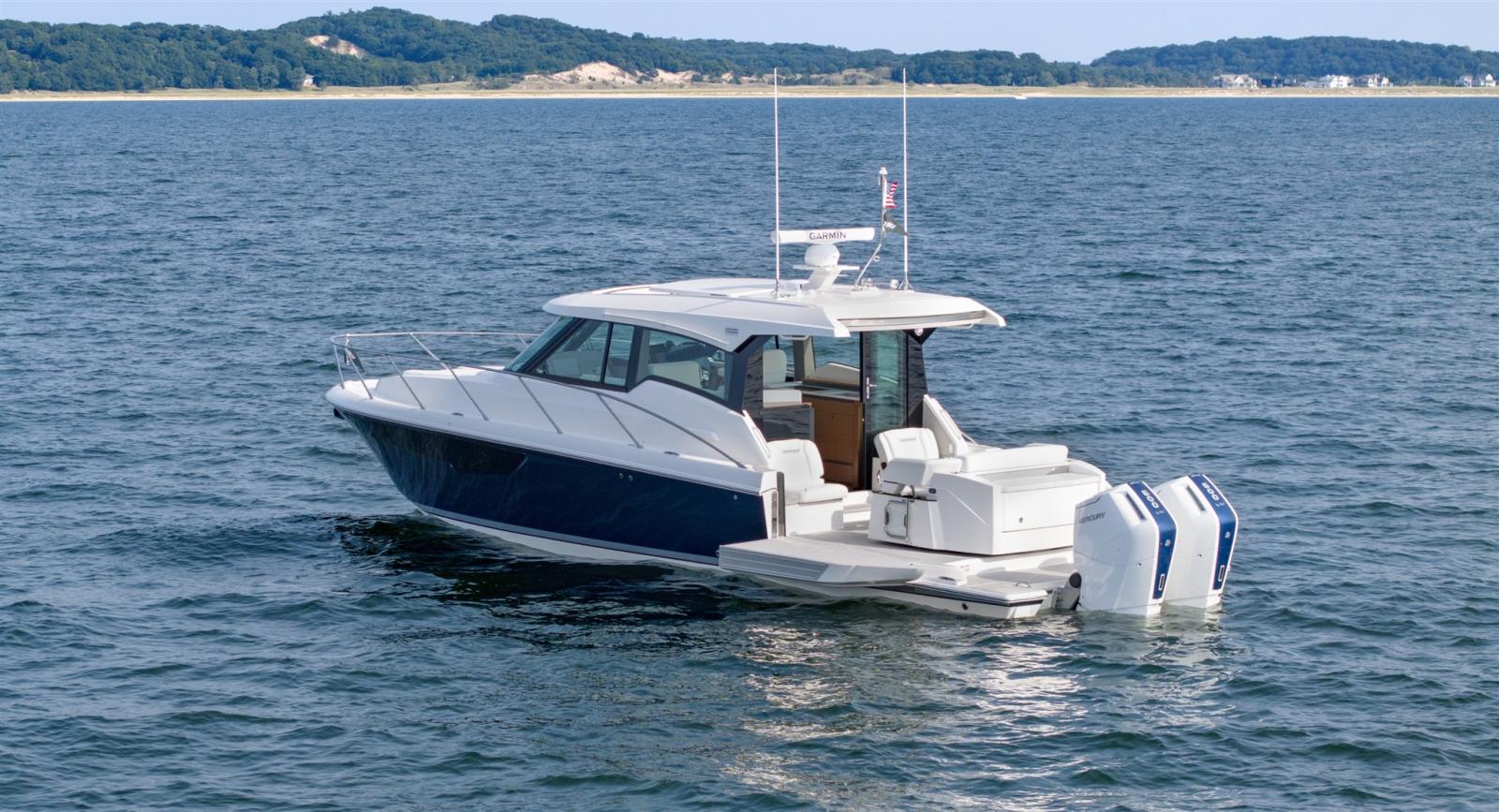 tiara yachts 43le