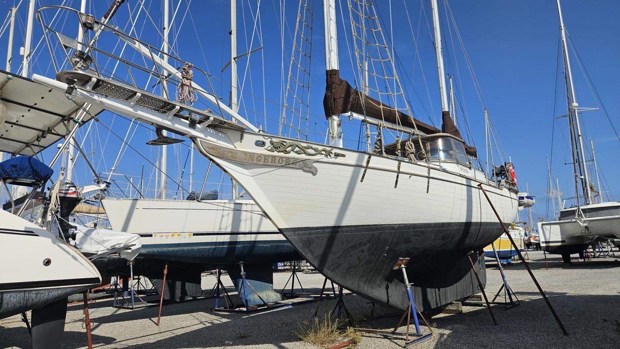 transworld yacht Transworld 41