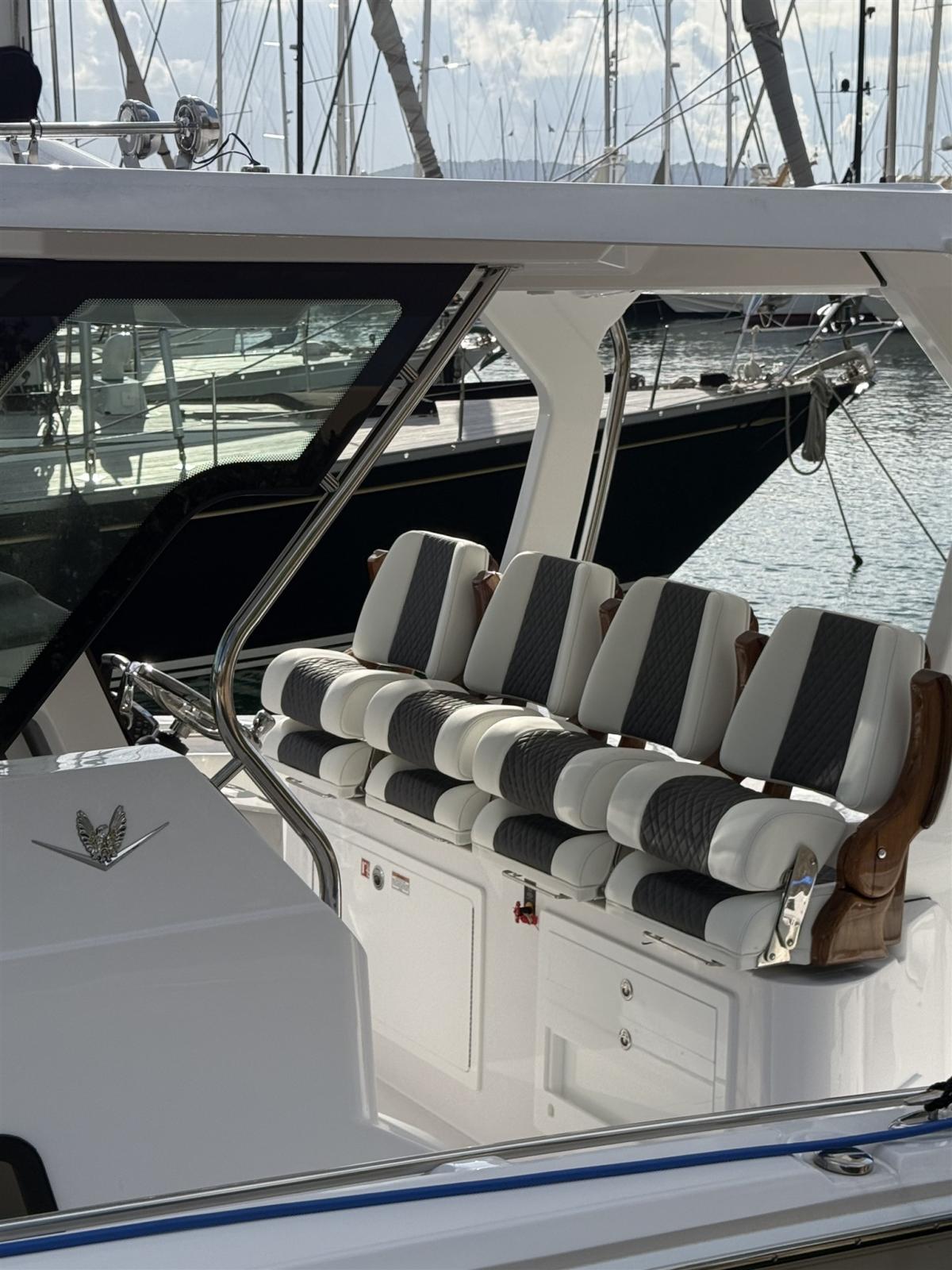 bertram yacht 39 cc
