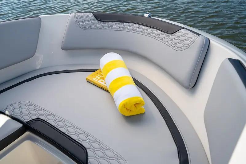 bayliner M 15