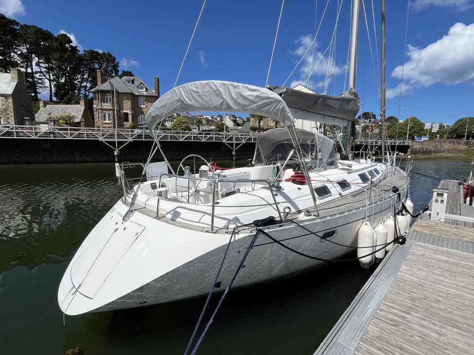 dufour 48