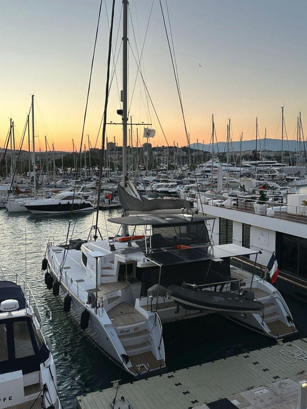 lagoon 500