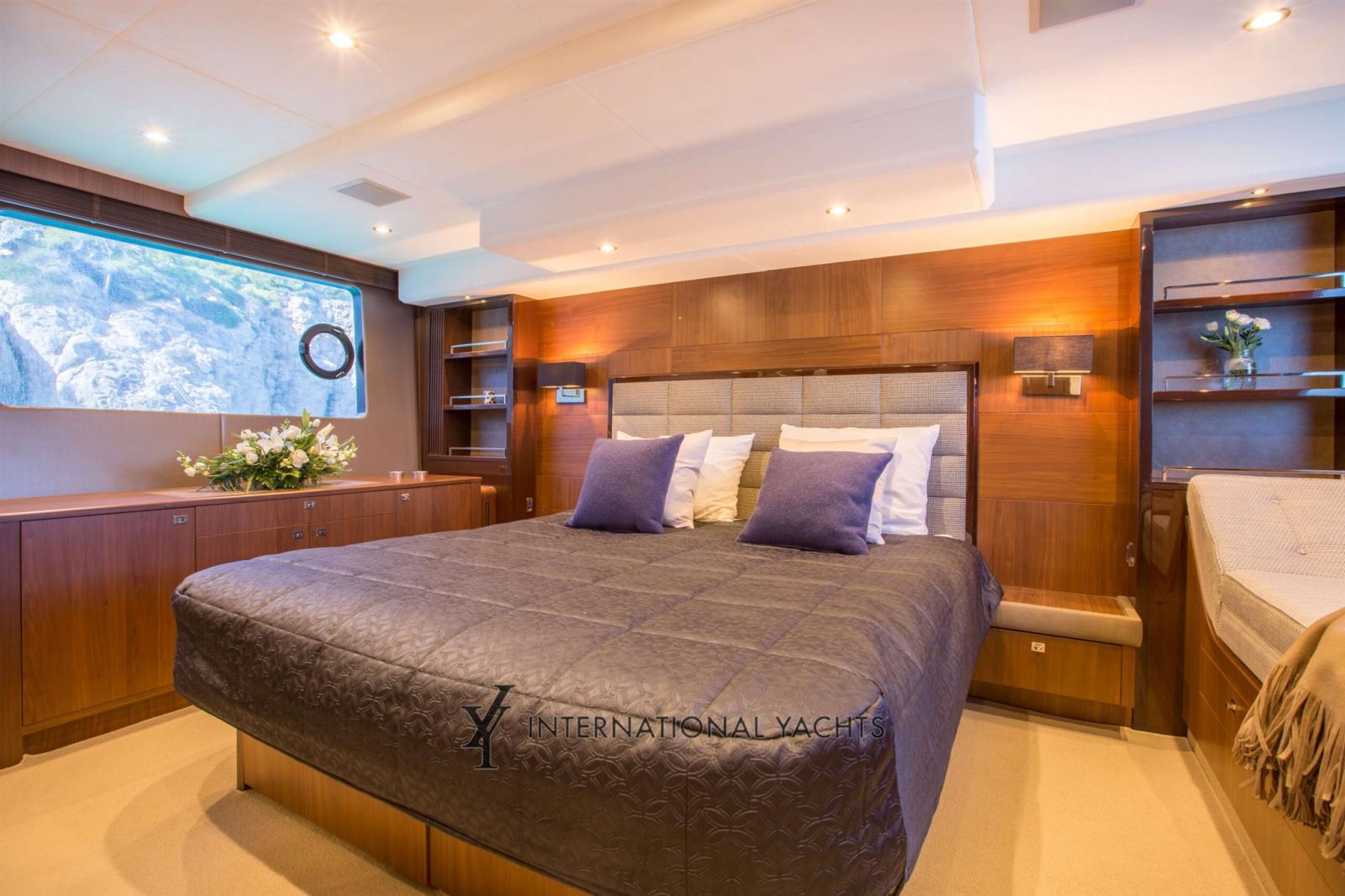 princess yachts 64