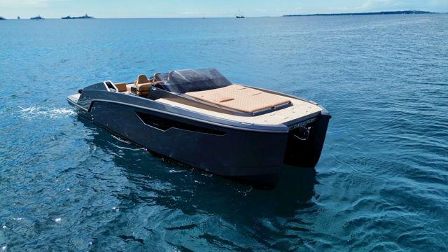 aurea 30 cabin dream daycruiser