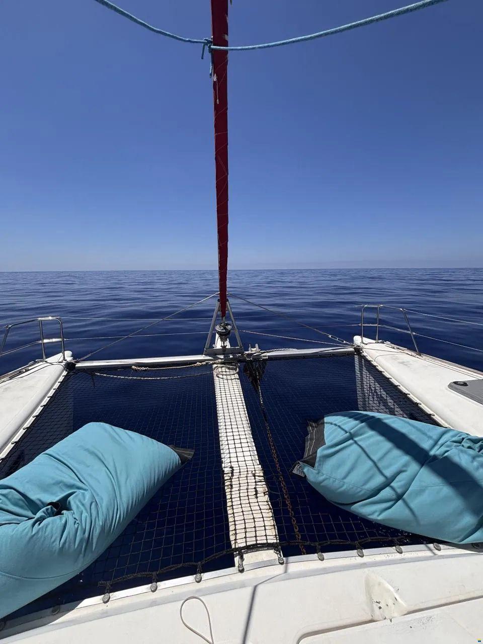 lagoon 410
