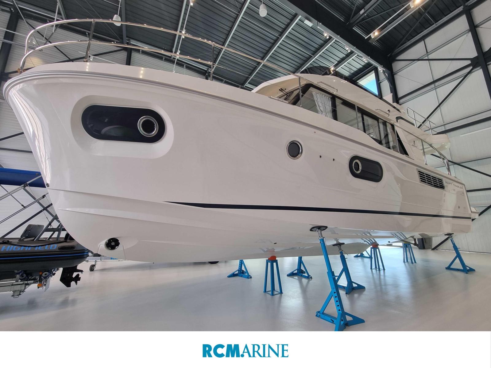 beneteau Swift trawler 41 fly