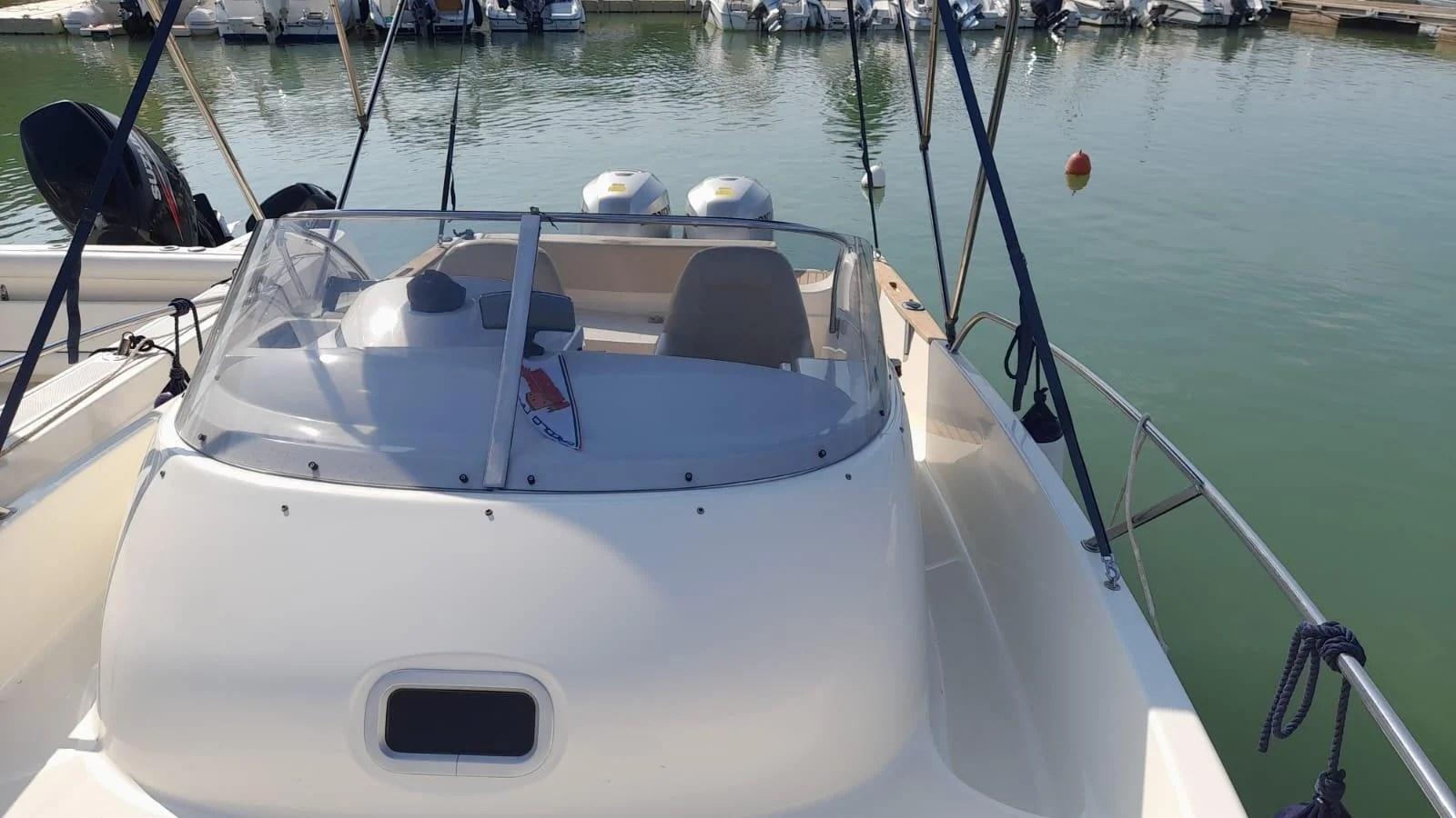 jeanneau Cap camarat 7.5 wa