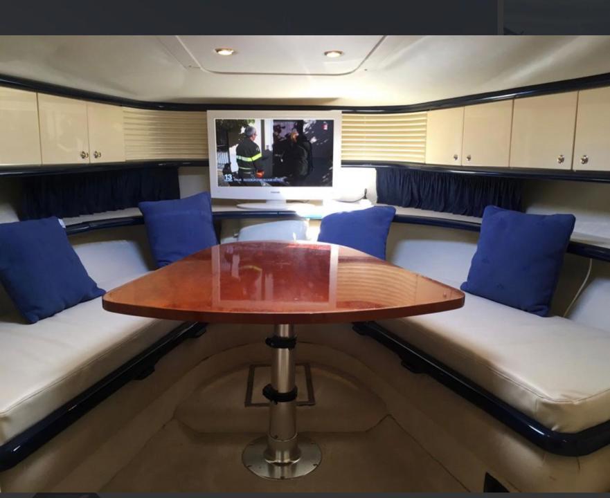 sunseeker Comanche 40