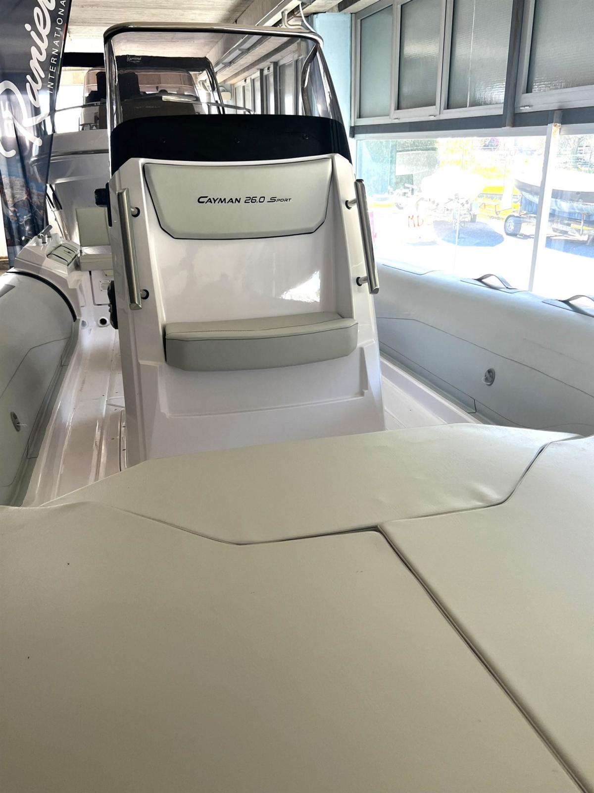 ranieri international Cayman 26 sport touring