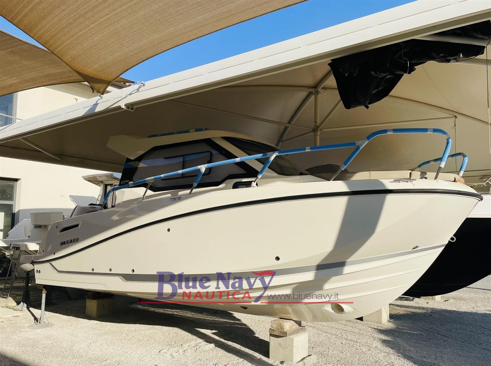 quicksilver 705 weekend (7,37mt) in stock !