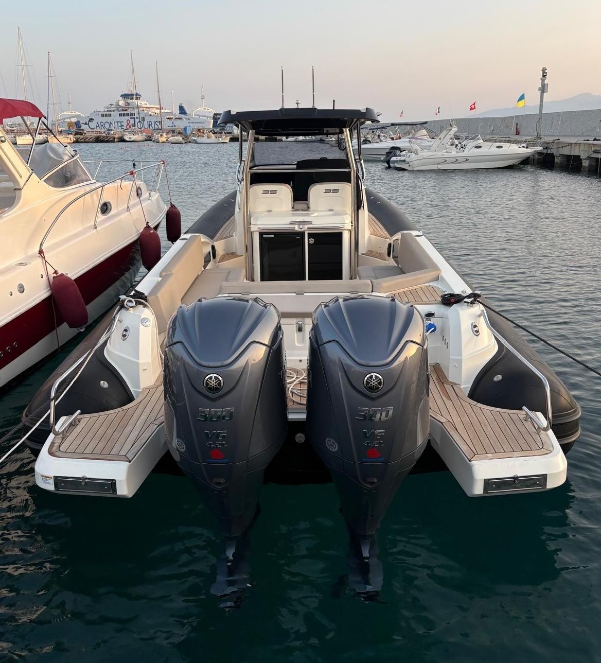 jokerboat Clubman c35 t-top