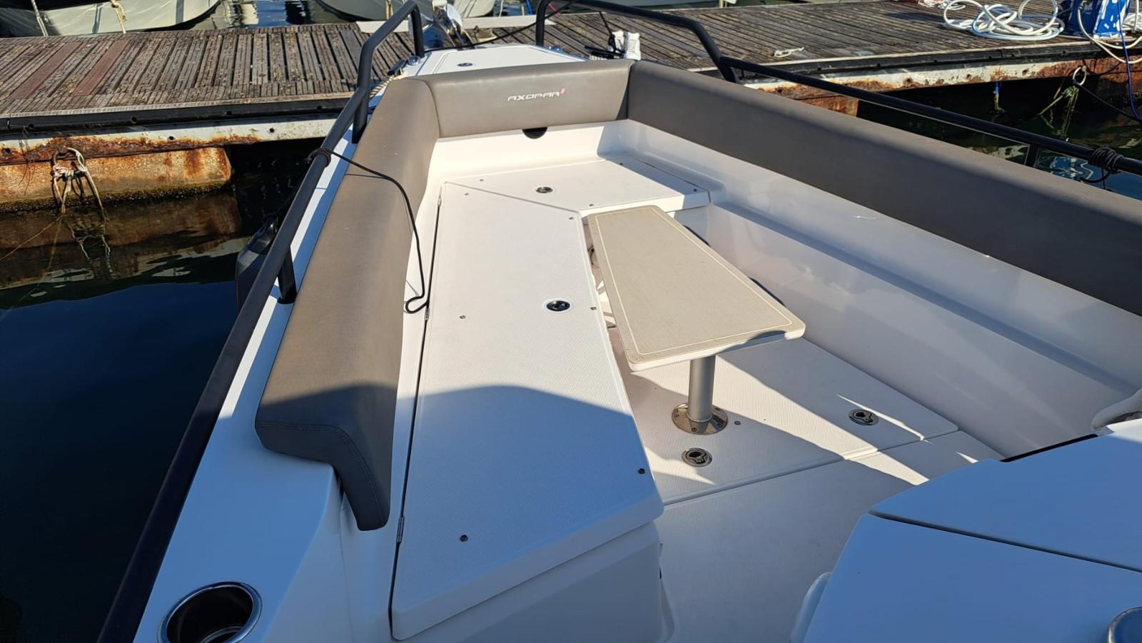 axopar boats oy 28 t top