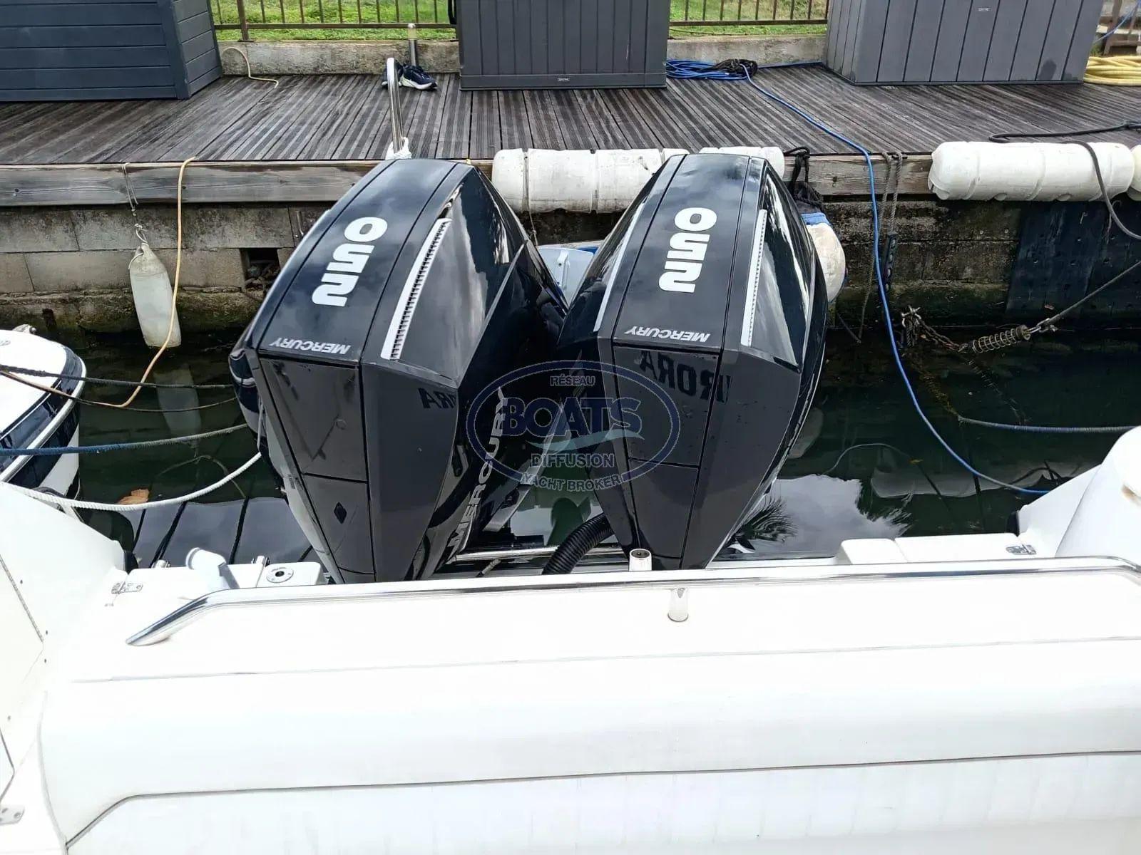 boston wheeler Outrage 28