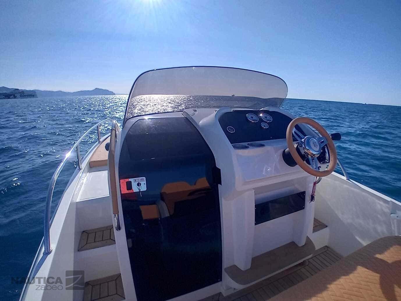 prua al vento Jaguar 70 wa