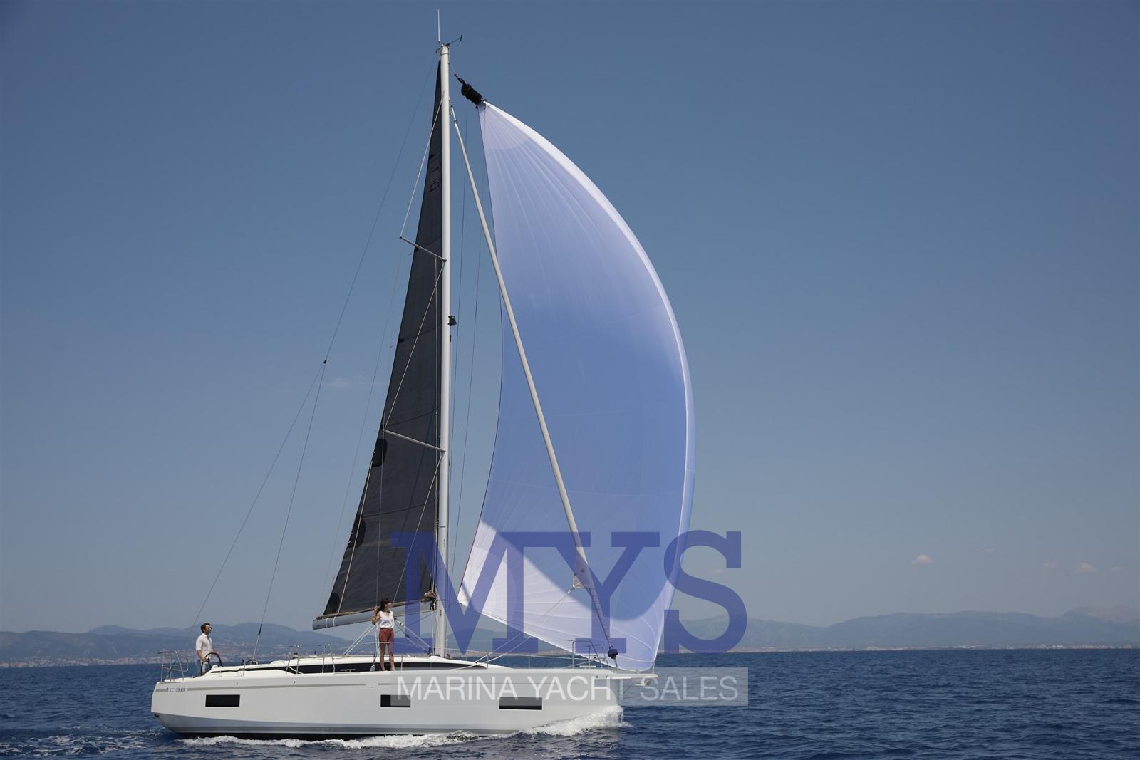 bavaria yachts C38