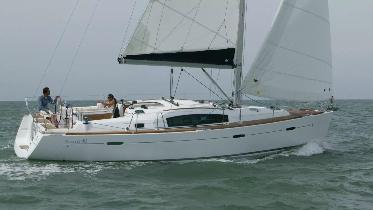 beneteau Oceanis 40
