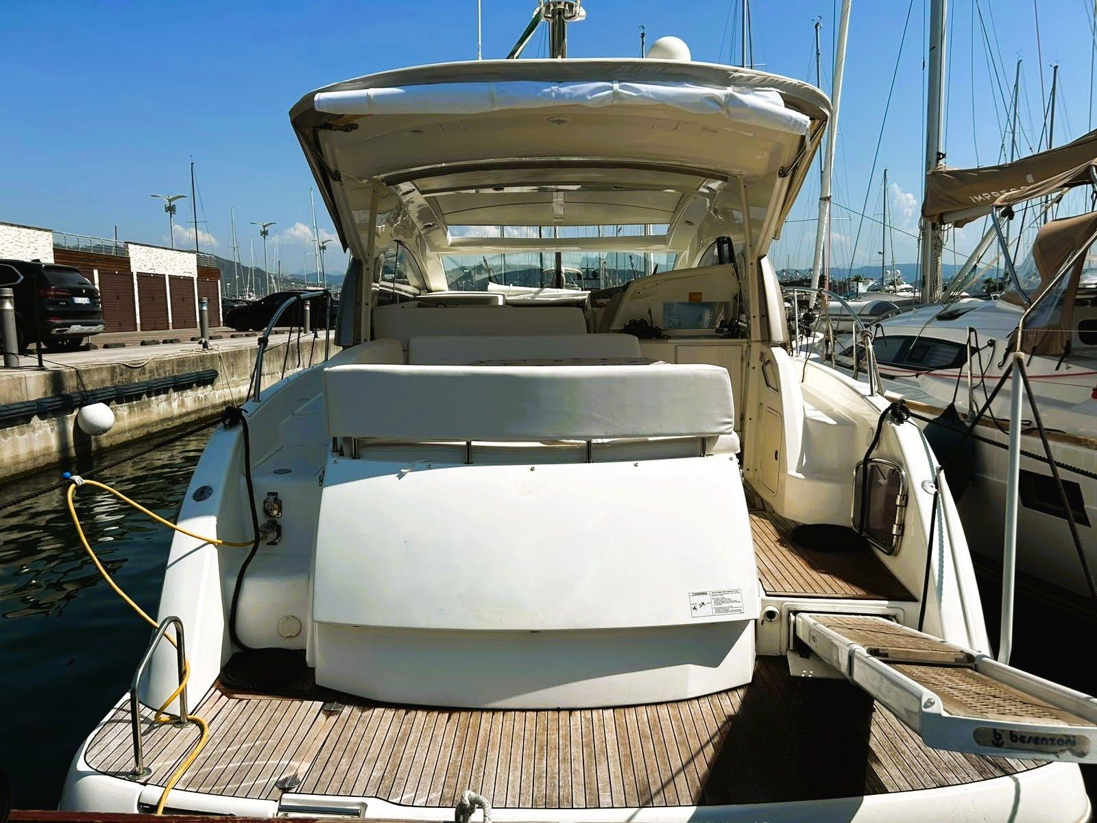 prestige Prestige 38s