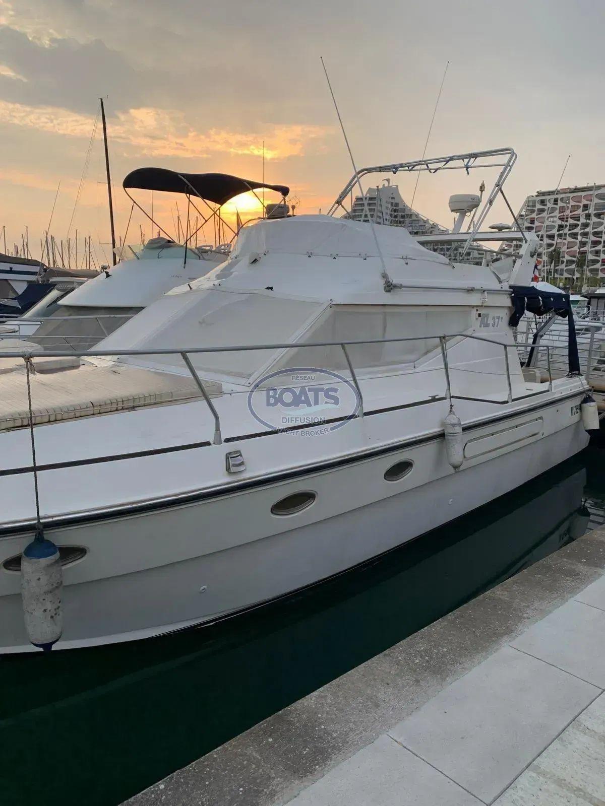 azimut Azimut 37 fly