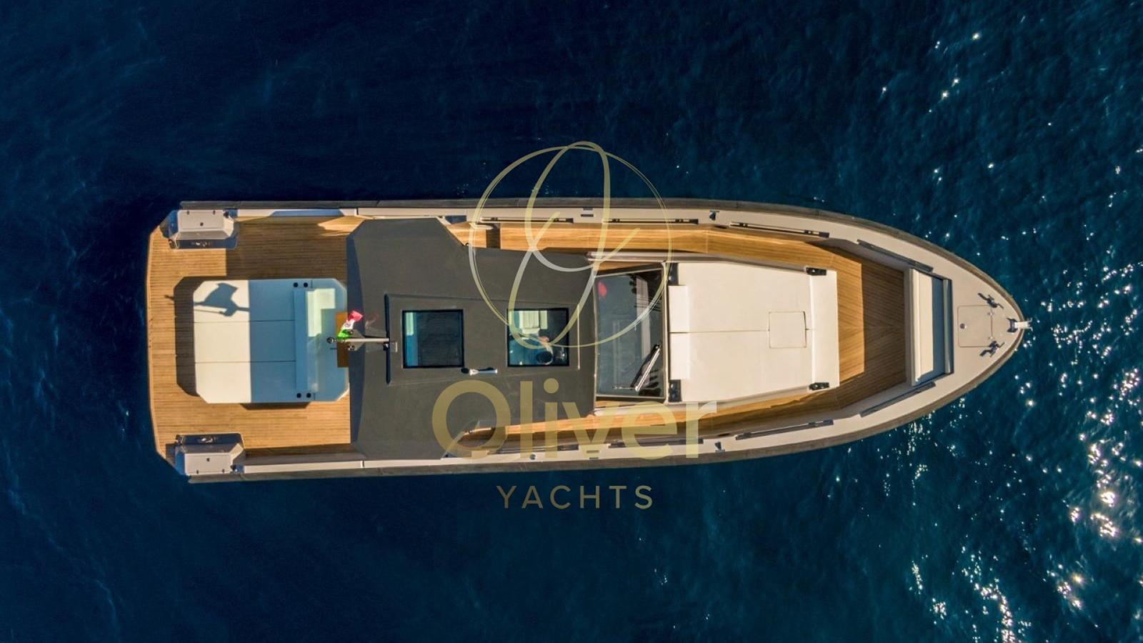 cantieri thy Awave 48