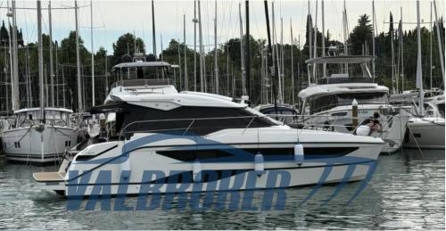 Bavaria yachts sr 36 hard top