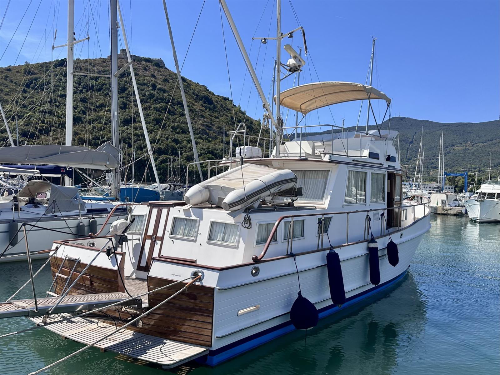grand banks 46' classic